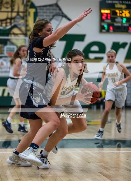 Thumbnail 2 in Loudoun Valley vs James Wood (VHSL Region 4C Semifinal) photogallery.