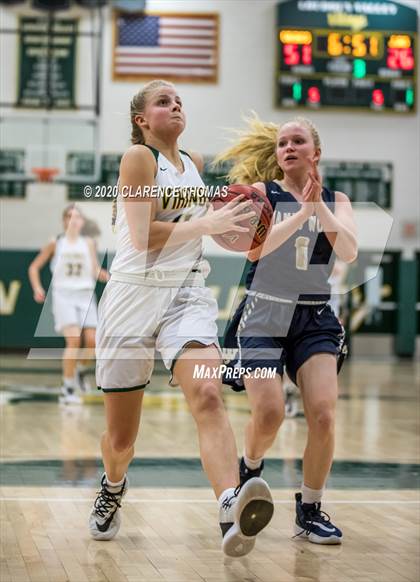 Thumbnail 1 in Loudoun Valley vs James Wood (VHSL Region 4C Semifinal) photogallery.