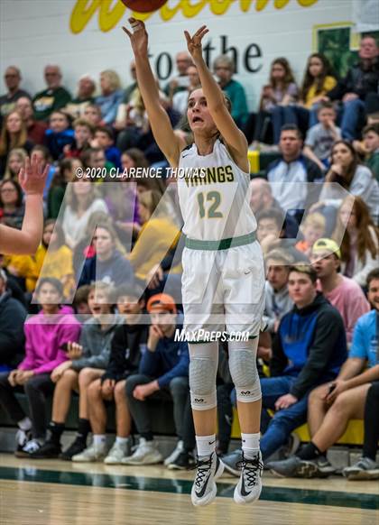 Thumbnail 1 in Loudoun Valley vs James Wood (VHSL Region 4C Semifinal) photogallery.