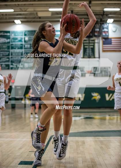 Thumbnail 2 in Loudoun Valley vs James Wood (VHSL Region 4C Semifinal) photogallery.