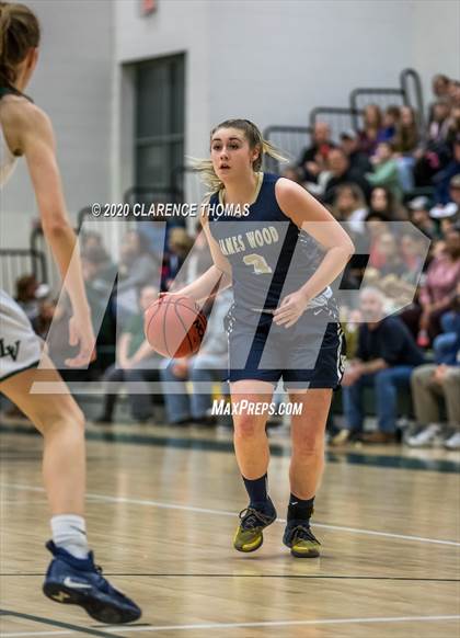 Thumbnail 3 in Loudoun Valley vs James Wood (VHSL Region 4C Semifinal) photogallery.