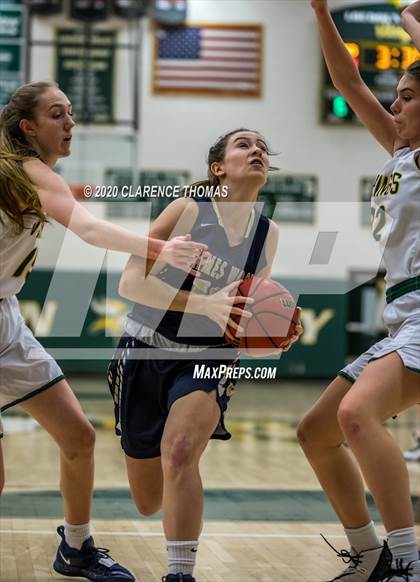 Thumbnail 2 in Loudoun Valley vs James Wood (VHSL Region 4C Semifinal) photogallery.