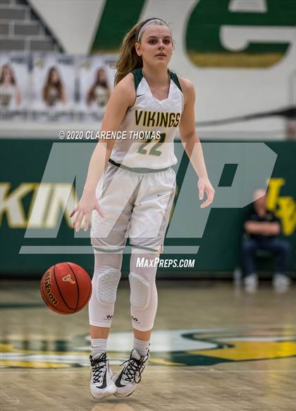 Thumbnail 3 in Loudoun Valley vs James Wood (VHSL Region 4C Semifinal) photogallery.
