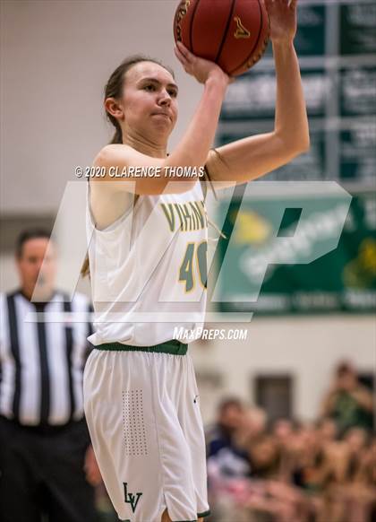 Thumbnail 2 in Loudoun Valley vs James Wood (VHSL Region 4C Semifinal) photogallery.
