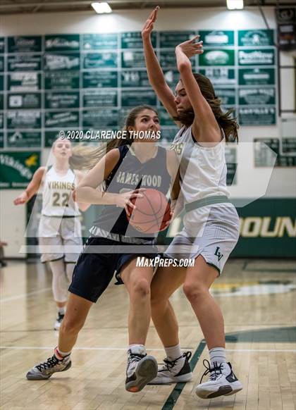 Thumbnail 3 in Loudoun Valley vs James Wood (VHSL Region 4C Semifinal) photogallery.