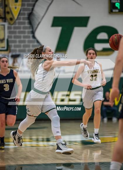 Thumbnail 1 in Loudoun Valley vs James Wood (VHSL Region 4C Semifinal) photogallery.