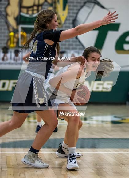 Thumbnail 3 in Loudoun Valley vs James Wood (VHSL Region 4C Semifinal) photogallery.