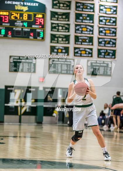 Thumbnail 3 in Loudoun Valley vs James Wood (VHSL Region 4C Semifinal) photogallery.