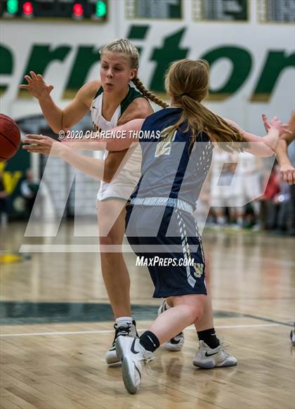 Thumbnail 1 in Loudoun Valley vs James Wood (VHSL Region 4C Semifinal) photogallery.
