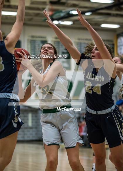 Thumbnail 1 in Loudoun Valley vs James Wood (VHSL Region 4C Semifinal) photogallery.