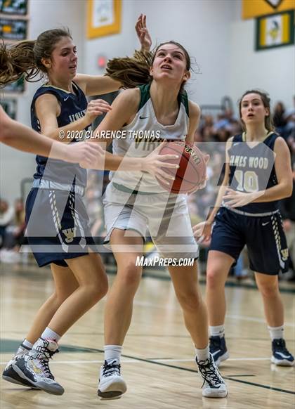 Thumbnail 3 in Loudoun Valley vs James Wood (VHSL Region 4C Semifinal) photogallery.