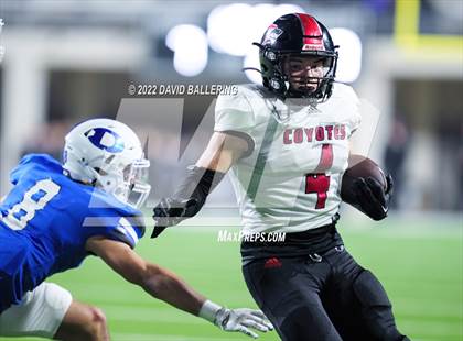 Thumbnail 2 in Decatur vs Wichita Falls (UIL 4A D1 Quarterfinal Playoff) photogallery.