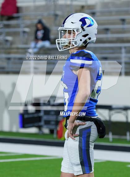 Thumbnail 2 in Decatur vs Wichita Falls (UIL 4A D1 Quarterfinal Playoff) photogallery.