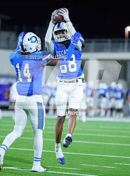 Thumbnail 1 in Decatur vs Wichita Falls (UIL 4A D1 Quarterfinal Playoff) photogallery.