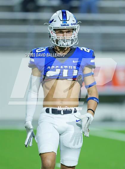 Thumbnail 1 in Decatur vs Wichita Falls (UIL 4A D1 Quarterfinal Playoff) photogallery.