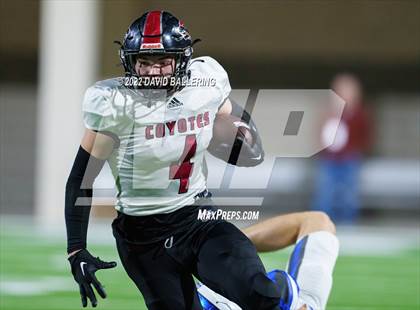 Thumbnail 2 in Decatur vs Wichita Falls (UIL 4A D1 Quarterfinal Playoff) photogallery.