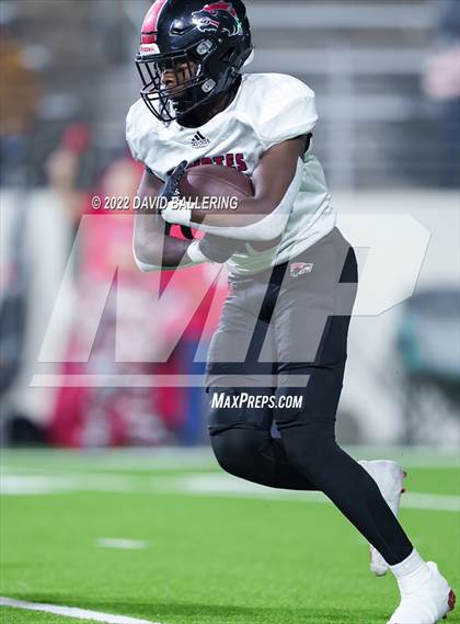 Thumbnail 2 in Decatur vs Wichita Falls (UIL 4A D1 Quarterfinal Playoff) photogallery.