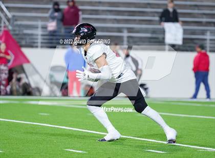 Thumbnail 3 in Decatur vs Wichita Falls (UIL 4A D1 Quarterfinal Playoff) photogallery.