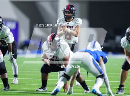 Thumbnail 2 in Decatur vs Wichita Falls (UIL 4A D1 Quarterfinal Playoff) photogallery.