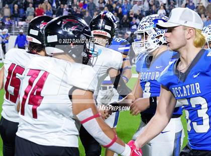 Thumbnail 1 in Decatur vs Wichita Falls (UIL 4A D1 Quarterfinal Playoff) photogallery.