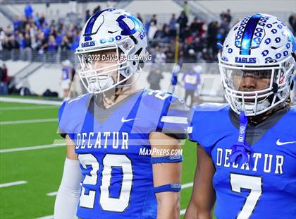 Thumbnail 2 in Decatur vs Wichita Falls (UIL 4A D1 Quarterfinal Playoff) photogallery.