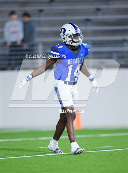 Thumbnail 1 in Decatur vs Wichita Falls (UIL 4A D1 Quarterfinal Playoff) photogallery.