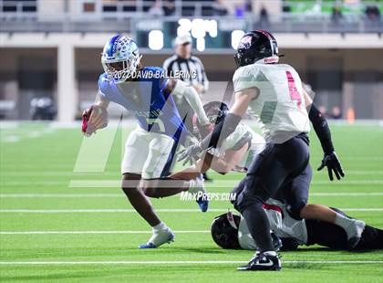 Thumbnail 1 in Decatur vs Wichita Falls (UIL 4A D1 Quarterfinal Playoff) photogallery.