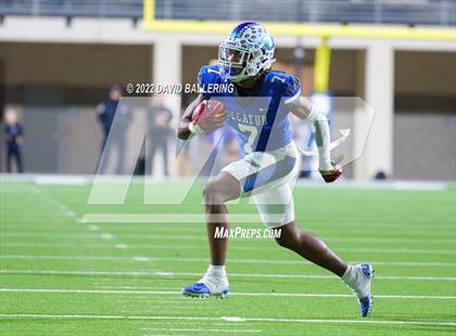 Thumbnail 3 in Decatur vs Wichita Falls (UIL 4A D1 Quarterfinal Playoff) photogallery.