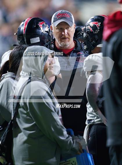 Thumbnail 1 in Decatur vs Wichita Falls (UIL 4A D1 Quarterfinal Playoff) photogallery.