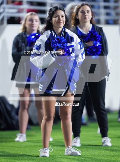 Thumbnail 3 in Decatur vs Wichita Falls (UIL 4A D1 Quarterfinal Playoff) photogallery.