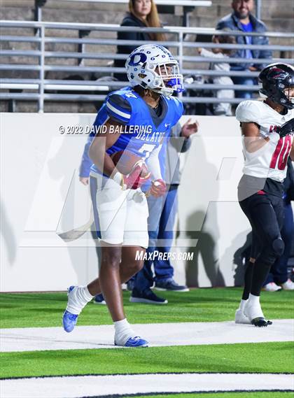 Thumbnail 1 in Decatur vs Wichita Falls (UIL 4A D1 Quarterfinal Playoff) photogallery.