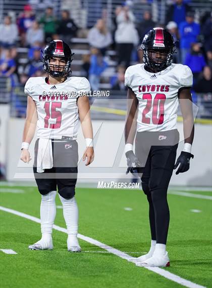 Thumbnail 2 in Decatur vs Wichita Falls (UIL 4A D1 Quarterfinal Playoff) photogallery.