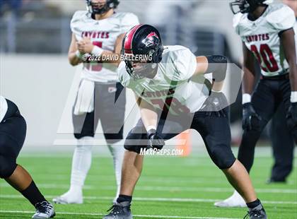 Thumbnail 3 in Decatur vs Wichita Falls (UIL 4A D1 Quarterfinal Playoff) photogallery.