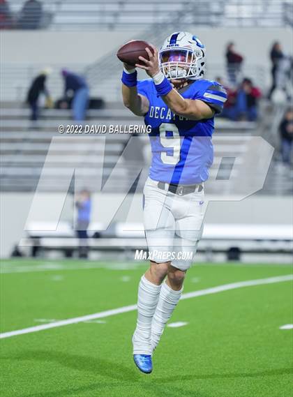 Thumbnail 2 in Decatur vs Wichita Falls (UIL 4A D1 Quarterfinal Playoff) photogallery.