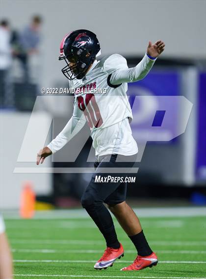 Thumbnail 1 in Decatur vs Wichita Falls (UIL 4A D1 Quarterfinal Playoff) photogallery.