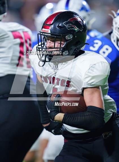 Thumbnail 2 in Decatur vs Wichita Falls (UIL 4A D1 Quarterfinal Playoff) photogallery.