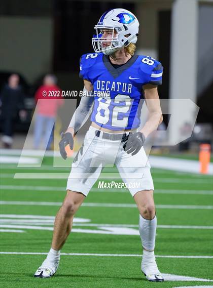 Thumbnail 2 in Decatur vs Wichita Falls (UIL 4A D1 Quarterfinal Playoff) photogallery.