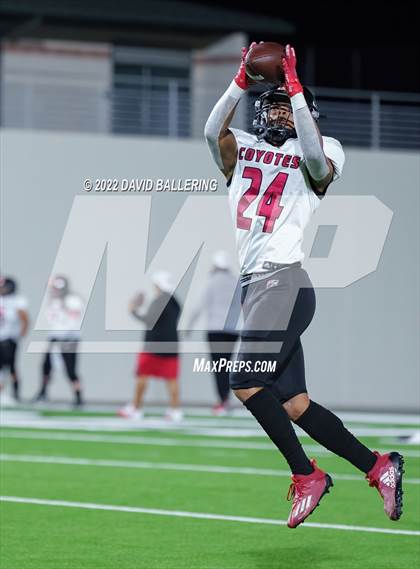 Thumbnail 2 in Decatur vs Wichita Falls (UIL 4A D1 Quarterfinal Playoff) photogallery.