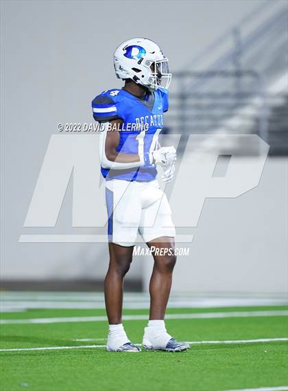 Thumbnail 2 in Decatur vs Wichita Falls (UIL 4A D1 Quarterfinal Playoff) photogallery.