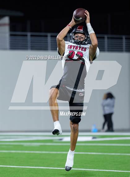 Thumbnail 3 in Decatur vs Wichita Falls (UIL 4A D1 Quarterfinal Playoff) photogallery.