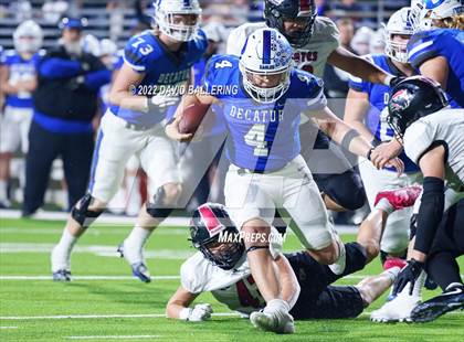Thumbnail 3 in Decatur vs Wichita Falls (UIL 4A D1 Quarterfinal Playoff) photogallery.