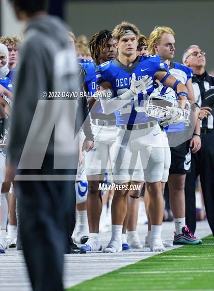 Thumbnail 1 in Decatur vs Wichita Falls (UIL 4A D1 Quarterfinal Playoff) photogallery.