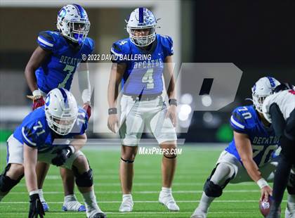 Thumbnail 1 in Decatur vs Wichita Falls (UIL 4A D1 Quarterfinal Playoff) photogallery.