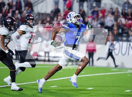 Thumbnail 3 in Decatur vs Wichita Falls (UIL 4A D1 Quarterfinal Playoff) photogallery.