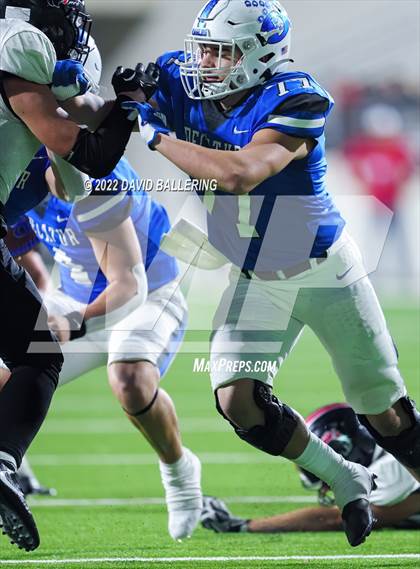 Thumbnail 1 in Decatur vs Wichita Falls (UIL 4A D1 Quarterfinal Playoff) photogallery.