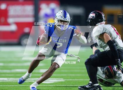 Thumbnail 3 in Decatur vs Wichita Falls (UIL 4A D1 Quarterfinal Playoff) photogallery.