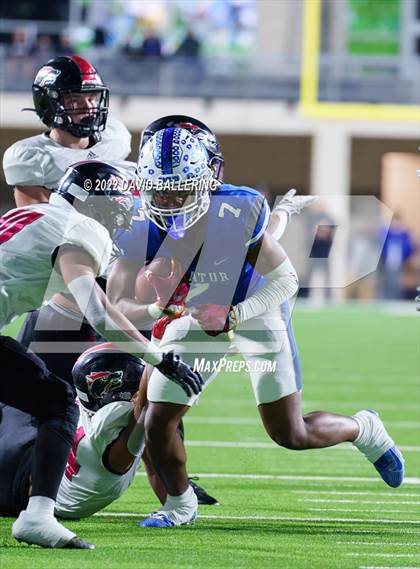 Thumbnail 1 in Decatur vs Wichita Falls (UIL 4A D1 Quarterfinal Playoff) photogallery.