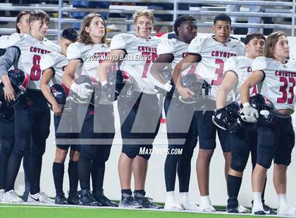 Thumbnail 3 in Decatur vs Wichita Falls (UIL 4A D1 Quarterfinal Playoff) photogallery.
