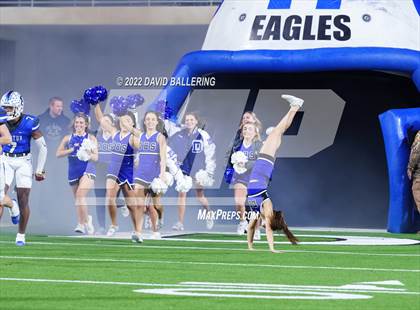 Thumbnail 3 in Decatur vs Wichita Falls (UIL 4A D1 Quarterfinal Playoff) photogallery.