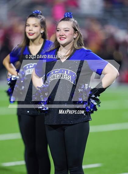 Thumbnail 3 in Decatur vs Wichita Falls (UIL 4A D1 Quarterfinal Playoff) photogallery.